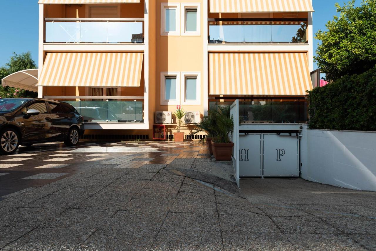 Hotel Paradiso Grottammare Exterior photo